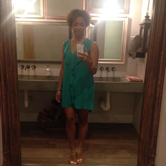 Emerald BCBG silk dress - Picture 5 of 5